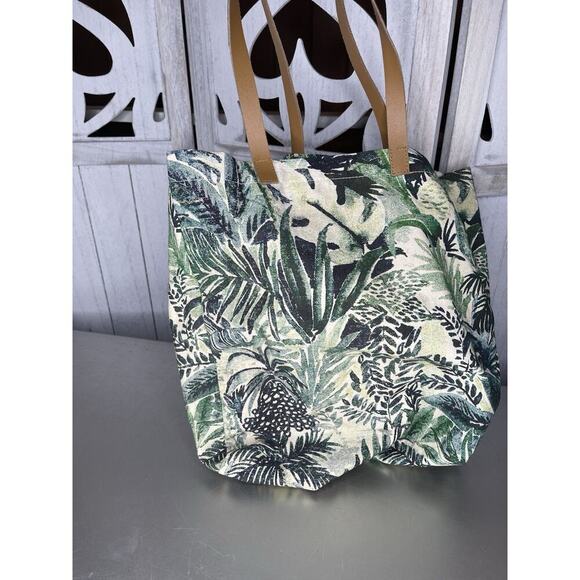 Eccolo Canvas Pom-pom Tote Bag Green Leaf Tropical Design - Picture 4 of 6